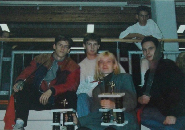  Wettkampf in Sindelfingen 1993 Sascha Nuß (links), Meisterin Ute Pham (vorne), Christoph Michael (rechts)